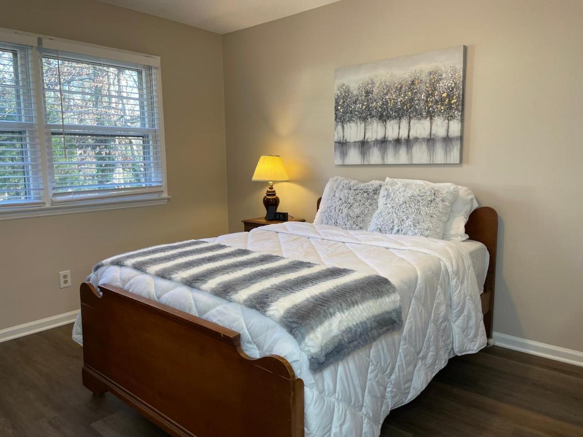 Serene Landing Place Near Downtown Cary Exterior foto